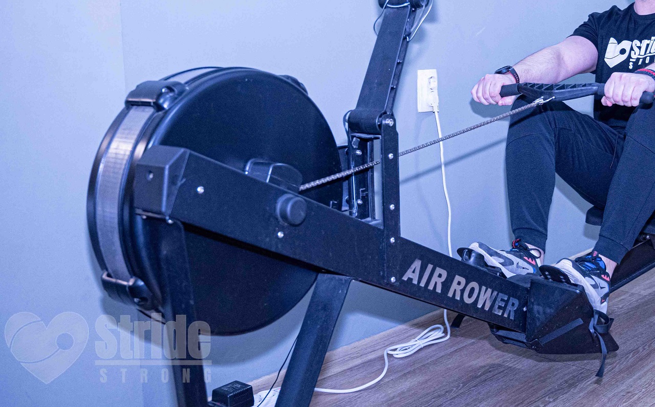 What are the most important components of a rowing machine