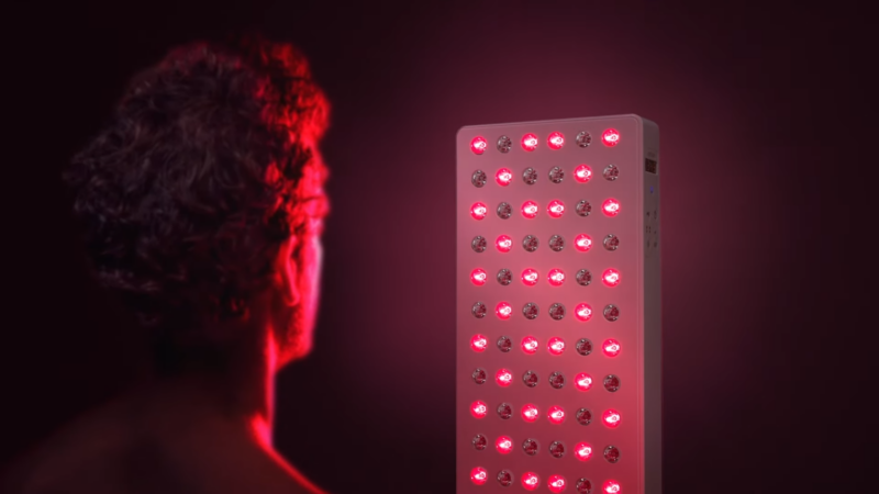 Red Light Therapy: Should You Do It? 7 Tips from a Doctor's Perspective