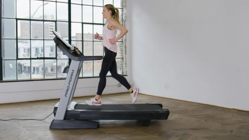 Maximize your workouts, improve your running form, and increase endurance safely on a treadmill.