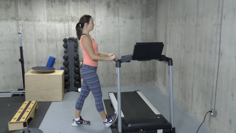 Warm-Up Routine to Do Before Getting on A Treadmill