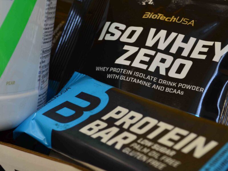 protein bars and iso whey zero